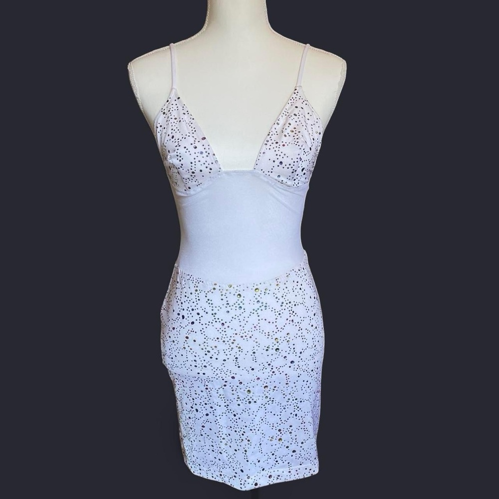 Rainbow beaded mini dress with sheer waist 

Size: XS/S